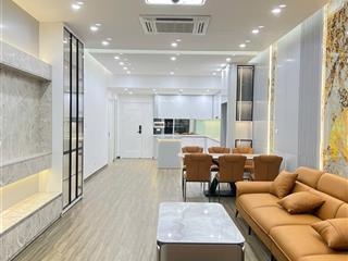 Em bán căn hộ 140m2  thiết kế 4 phòng ngủ phố tú mỡ  full nội thất đẹp  giao dịch nhanh!!