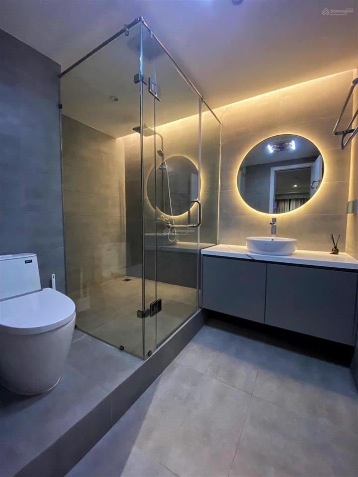 Chính chủ bán căn hộ đẹp 130m2 tòa yên hòa park view vũ phạm hàm  full nội thất   0889 946 ***