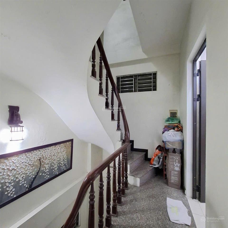 Chính chủ bán nhà minh khai, gần ô tô, sổ riêng, 4 tầng, giá 6.35 tỷ,