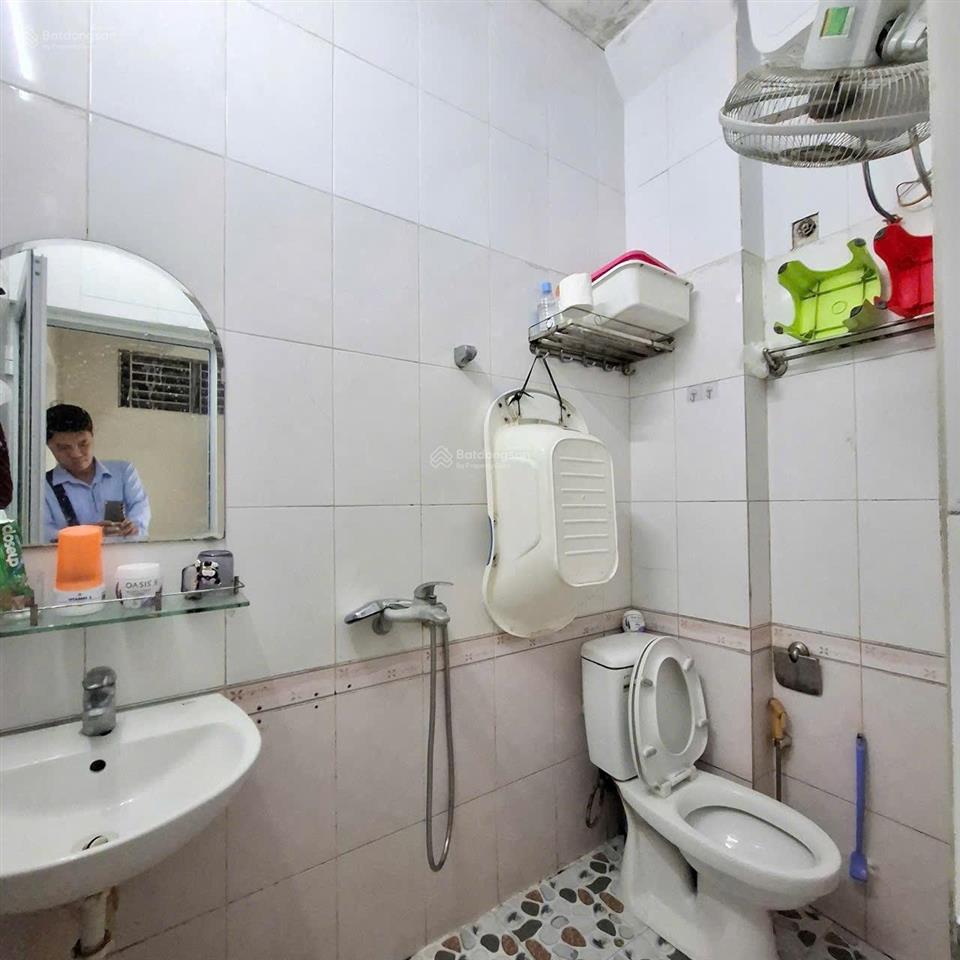 Chính chủ bán nhà minh khai, gần ô tô, sổ riêng, 4 tầng, giá 6.35 tỷ,