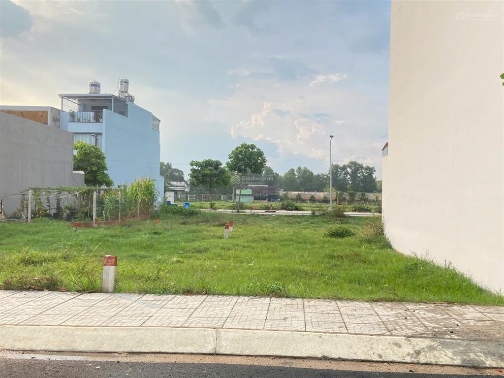 Chỉ 1 tỷ 70 triệu có lô đất full thổ cư ngay nguyễn văn khạ, sổ hồng riêng