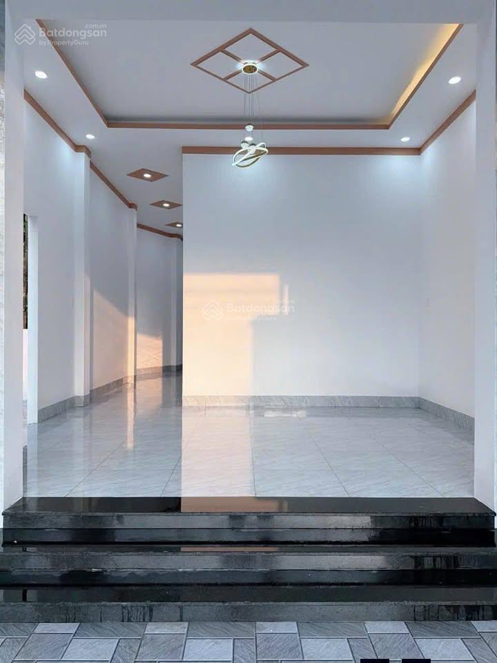 Bán gấp nhà 120m2 tại nguyễn văn khạ, giá 1,38 tỷ, sổ hồng riêng
