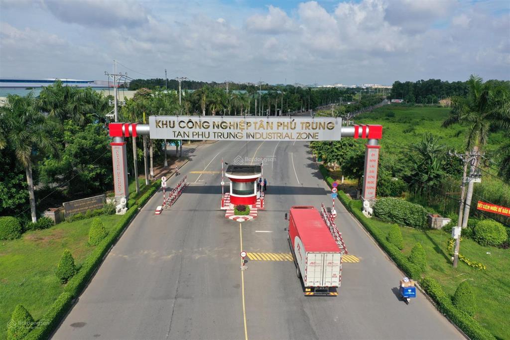 Cần bán lô đất 100m2 giá 1tỷ690 ngay khu cn tân phú trung, sổ hồng riêng