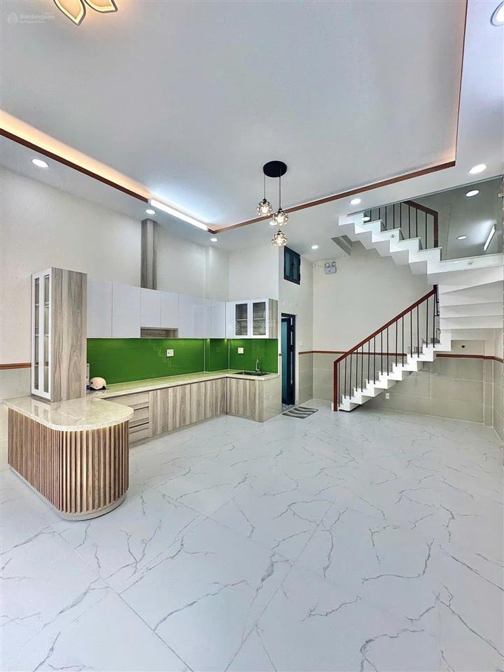 Bán nhà 1/ ngắn trần tấn, tân sơn nhì, 1 triệt 3 lầu, tặng full nội thất, nhỉnh 7 tỷ