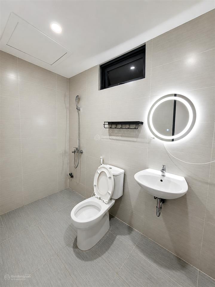Cho thuê nhà mới chính chủ kđt tây bắc, 1 trệt 1 lầu, phòng khách, bếp, 3 phòng ngủ, 3 toilet