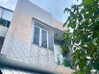 Đường 10m5 lề rộng  nhà đẹp full nội thất ngay lê tấn trung . xung quanh tiện ích đầy đủ. gần biển