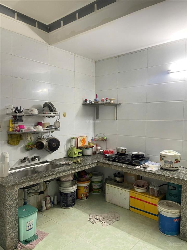 Đường 10m5 lề rộng  nhà đẹp full nội thất ngay lê tấn trung . xung quanh tiện ích đầy đủ. gần biển