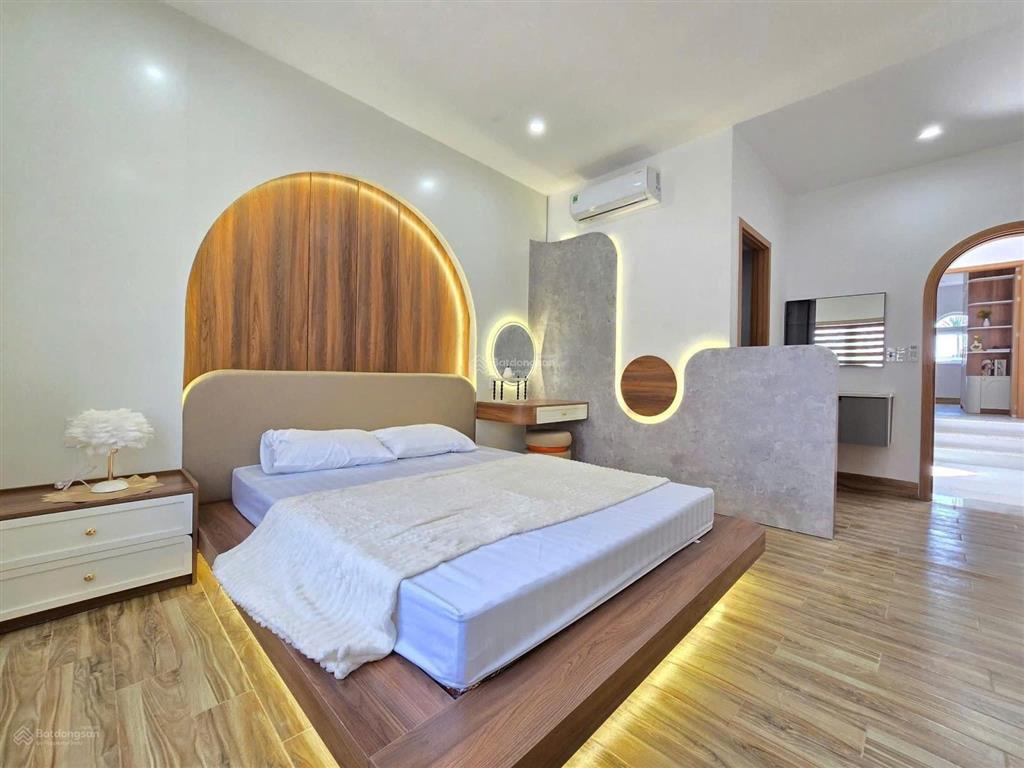 Nhà đầu tư không thể bỏ lỡ homestay phố tây, full nội thất, có khách thuê
