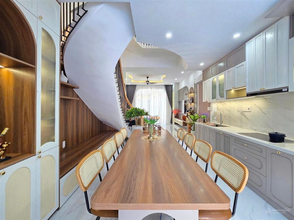 Nhà đầu tư không thể bỏ lỡ homestay phố tây, full nội thất, có khách thuê