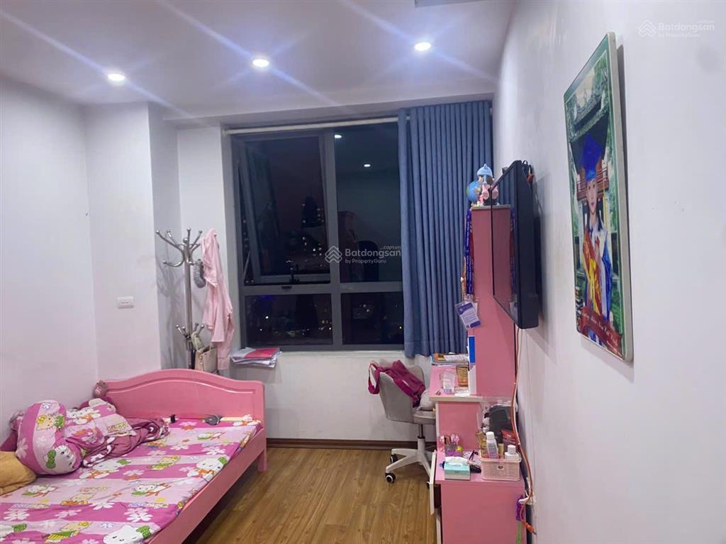 Căn 3 ngủ tòa n03t1  94m, nội thất cơ bản tầng trung 9.4 tỷ chuẩn giá có tl