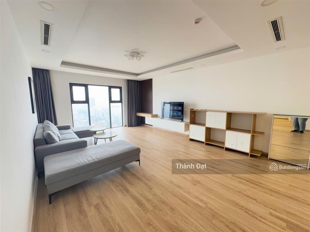 Chính chủ bán căn hộ 140m2 3pn full toàn bộ nội thất, chung cư hà nội paragon