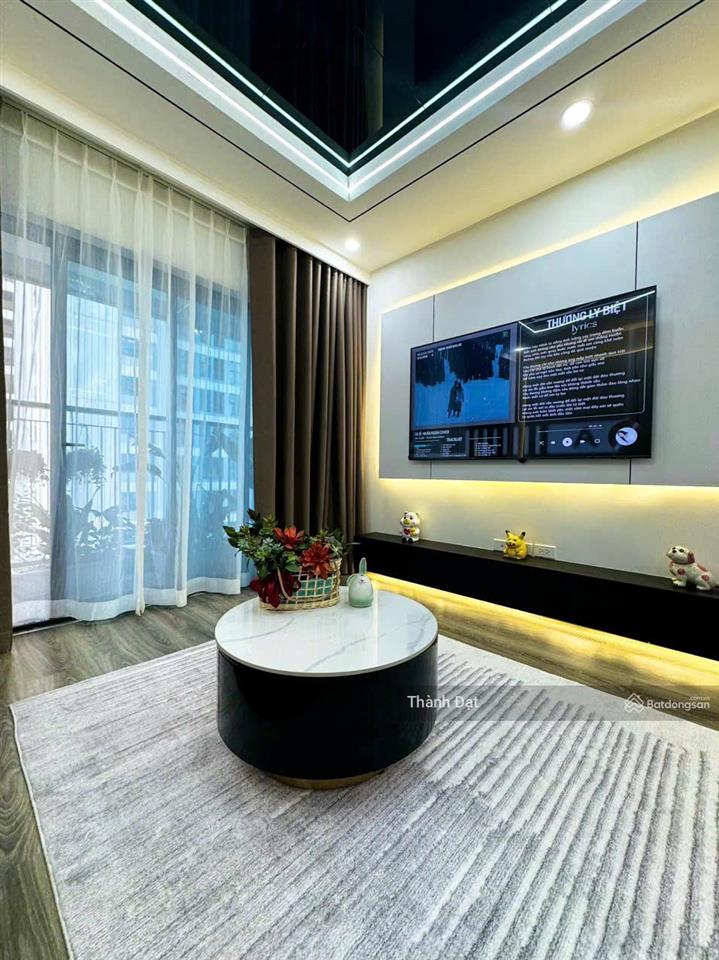 Chính chủ cần thanh khoản gấp căn hộ 2pn dt88m2 tầng trung đẹp, chung cư hà nội paragon