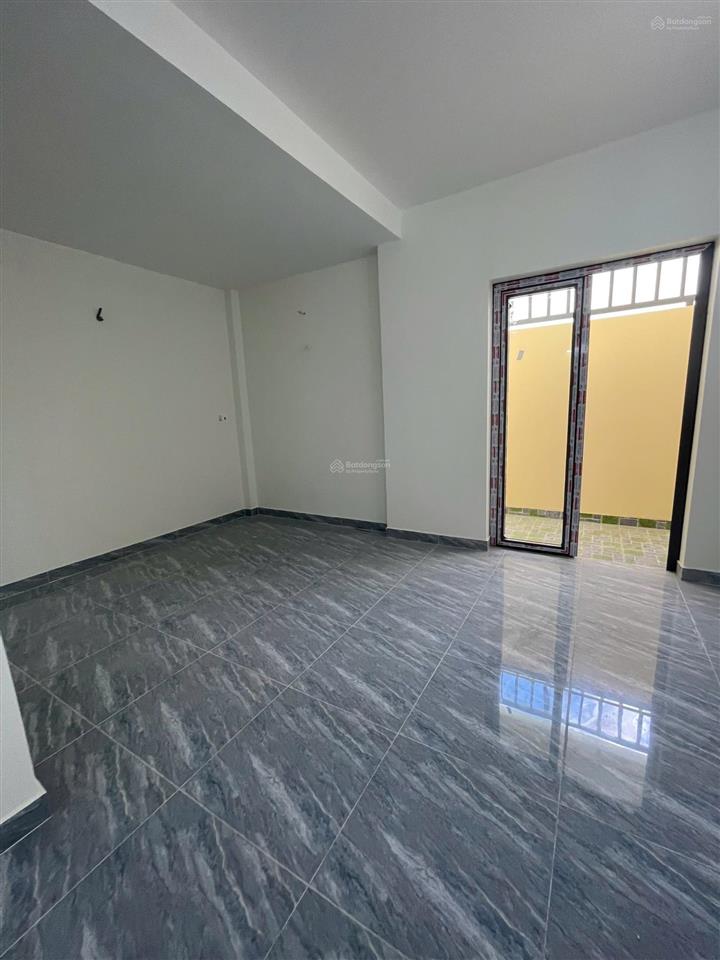 Bán nhà hẻm xe tải tân hương 7x15  2 lầu 8 tỷ đang cho thuê 30tr