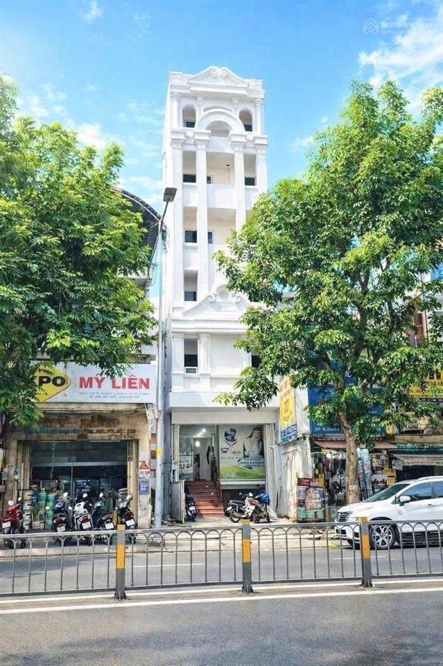 Toà nhà mới chỉ 49,5 tỷ khan hiếm góc 2 mặt tiền lý thái tổ hầm 6 tầng ngay công viên lớn quận 10