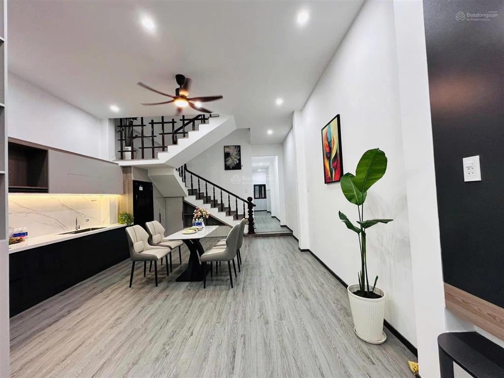 Cho thuê nhà nguyên căn 2pn gần bến xe đà nẵng 2 phòng ngủ