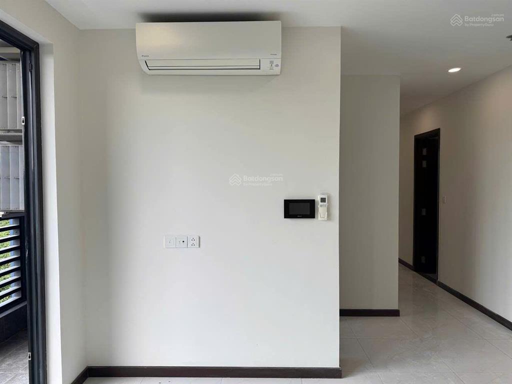 Bán lỗ căn góc 3pn rẻ nhất dự án c sky view