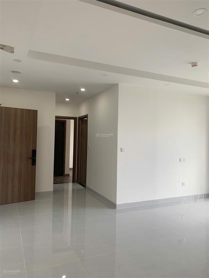Giá 6,5tr  2pn  2wc có 2 máy lạnh, rèm, giàn phơi, bao phí ql tại a&t sky garden
