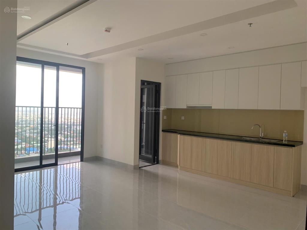 Giá 6,5tr  2pn  2wc có 2 máy lạnh, rèm, giàn phơi, bao phí ql tại a&t sky garden