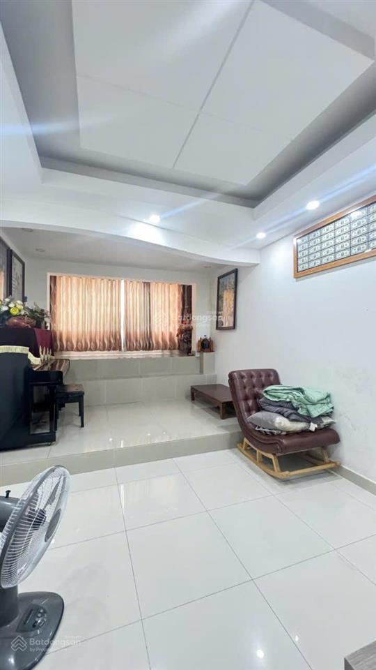 Chủ ngộp bank gấp giảm sốc 6.2 tỷ giá chào chỉ còn 11.6 tỷ