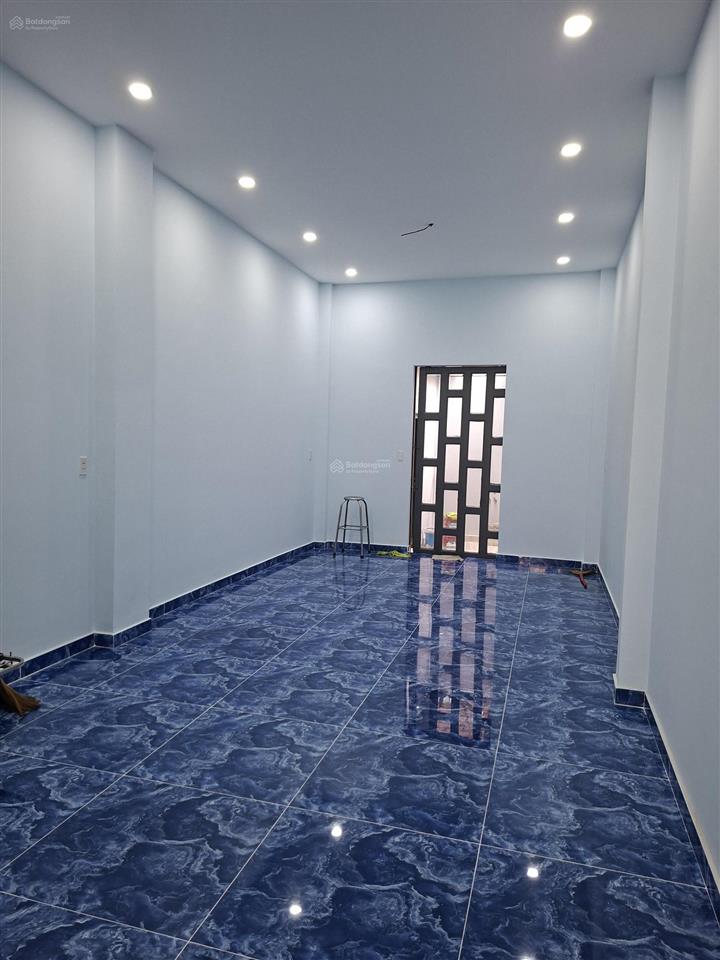 Xuất cảnh bán nhà chính chủ quận bình tân.
