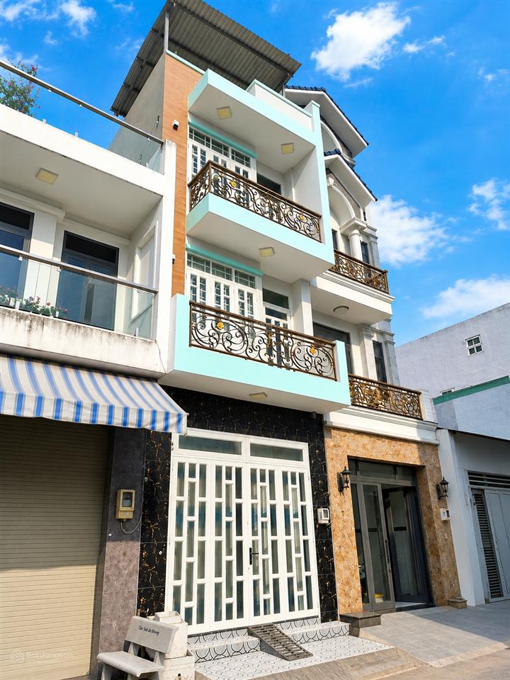 Xuất cảnh bán nhà chính chủ quận bình tân.