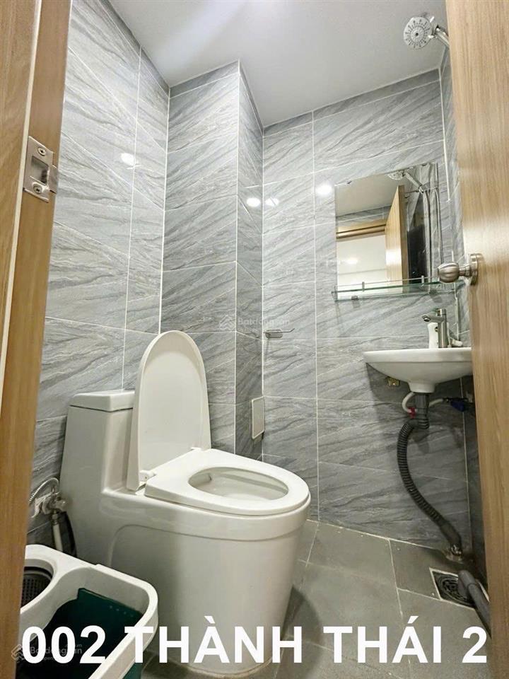 Bán nhà hxh thành thái quận 10  5 tầng, 7pn  hđt 30tr/tháng  giá 9,5 tỷ thương lượng
