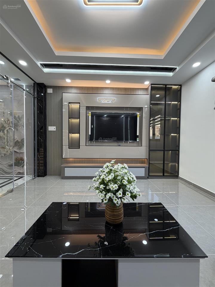 Bán nr 54m2, 6,8 tỷ, 4pn + 5wc tại lê văn khương, thới an, q12, hcm