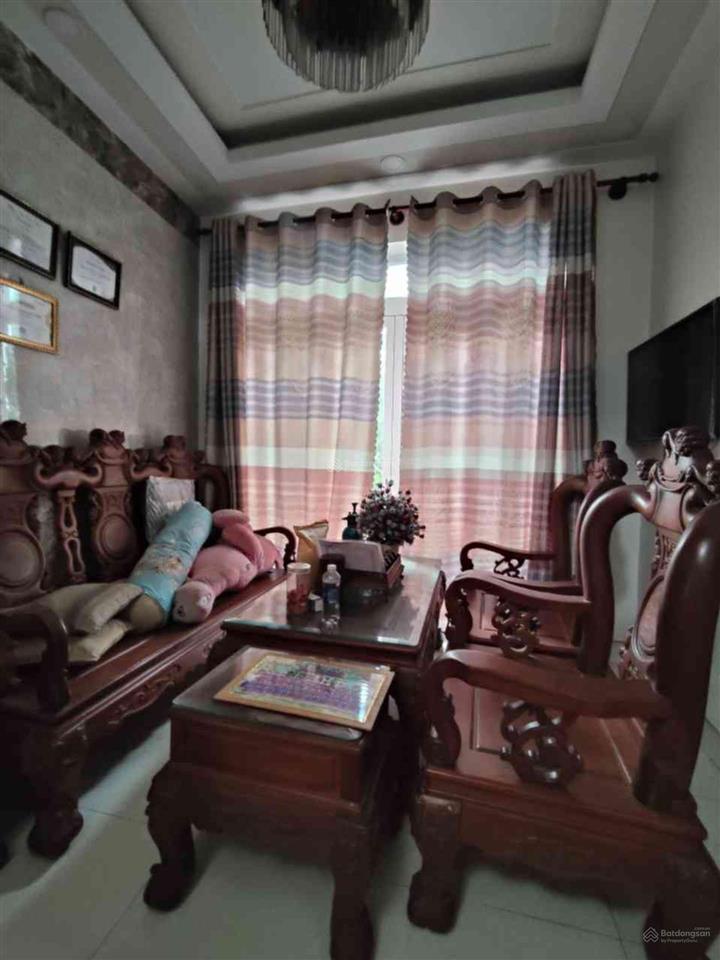 Mtkd đường bình thành, bình tân, 8x20m, 3 tầng chỉ 5tỷ nhỉnh