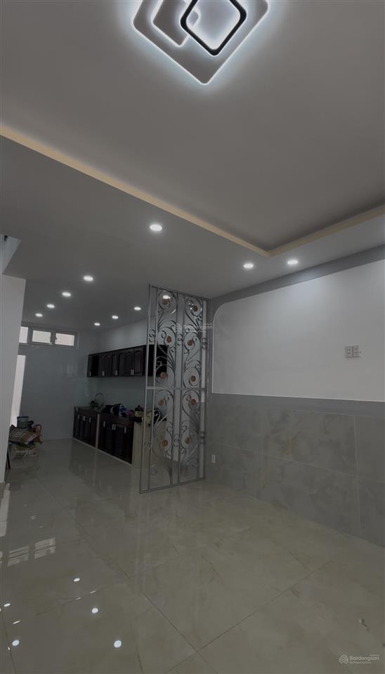 Chủ giảm 300tr nhà ngay nguyễn sơn, tân phú vào nhà 5p, dt 6x15m, 3pn chỉ hơn 4tỷ