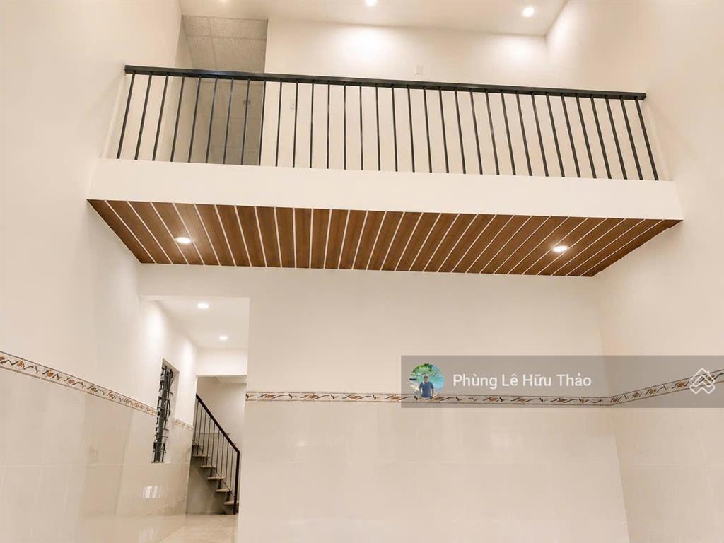 Chính chủ gửi bán nhà gác lửng đúc kiệt ô tô tô hiệu đang có dòng tiền cho thuê đều đặn