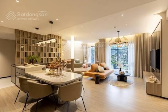 Chính chủ bán căn hộ 2pn2wc  62m, view trực diện bể bơi đẹp, tầng đẹp, giá đầu tư chỉ 5,380 tỷ
