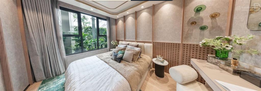 Chính chủ bán căn hộ 2pn2wc  62m, view trực diện bể bơi đẹp, tầng đẹp, giá đầu tư chỉ 5,380 tỷ