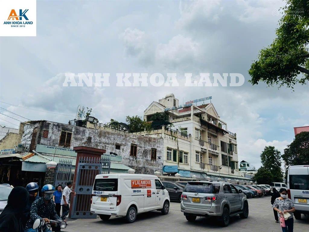Nhà 5 tầng ngay nhà thờ fatima bình triệu view nhà thờ,view sông sài gòn cực đẹp 119 tỷ 678.9m2