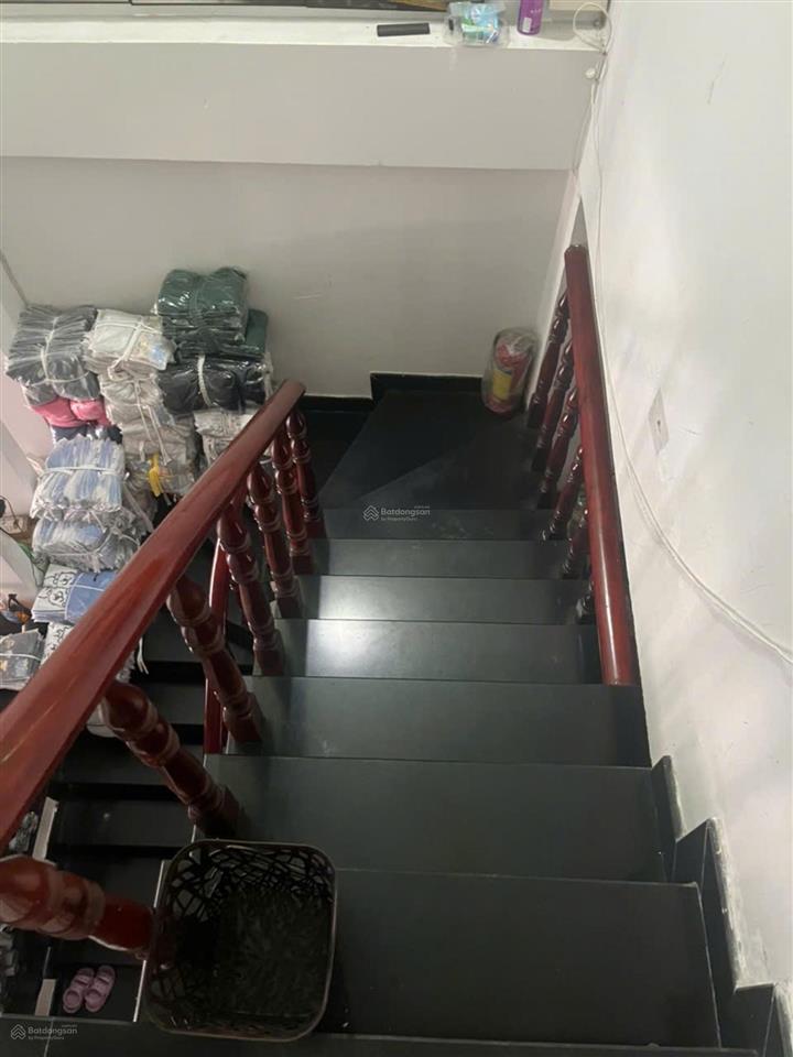 Bán nhà tx38 hẻm 6m gần trường học các cấp, gần chợ
