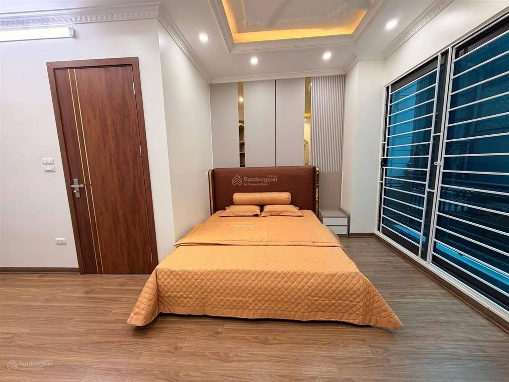 Bán nhà siêu đẹp phố nguyễn cao  hbt, dt 47m ,6 tầng thang máy , mt 4m, full nội thất