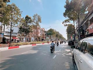 Bán nhà góc 2 mặt tiền đường nguyễn ái quốc đối diện chợ tân phong,phường tam hiệp .