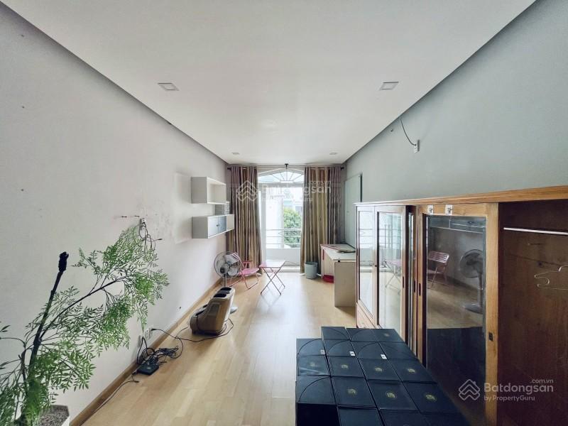 Giảm giá, tôn thất tùng quận 1, hẻm ô tô, dt 63m2 5 tầng. chỉ hơn 13t