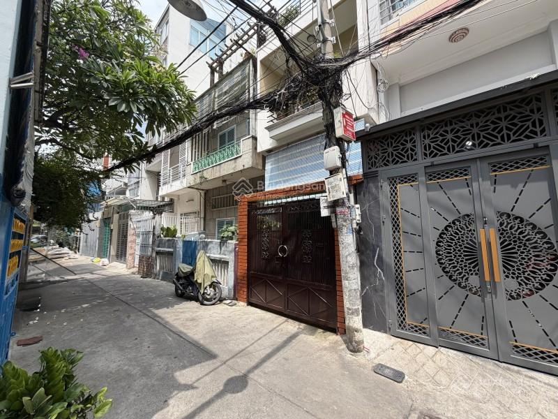Giảm giá, tôn thất tùng quận 1, hẻm ô tô, dt 63m2 5 tầng. chỉ hơn 13t