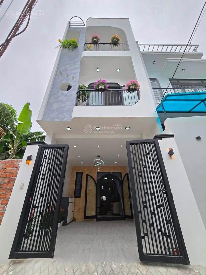 Cần tiền bán gấp nhà riêng đường lã xuân oai, tp hcm 60m2 chỉ 6tỷ250
