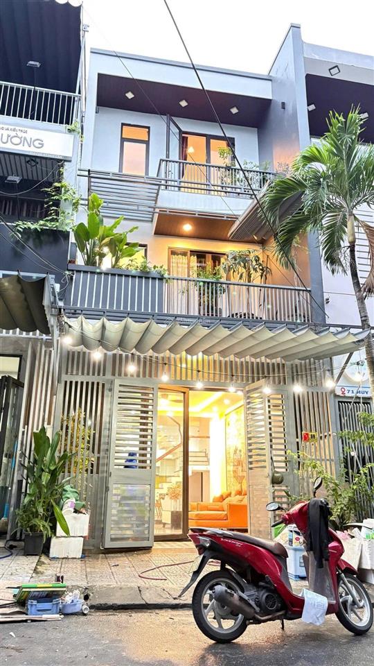 Chính chủ bán nhà 2 lầu đường lò lu  long trường thủ đức 48m2 giá chỉ 3 tỷ 890