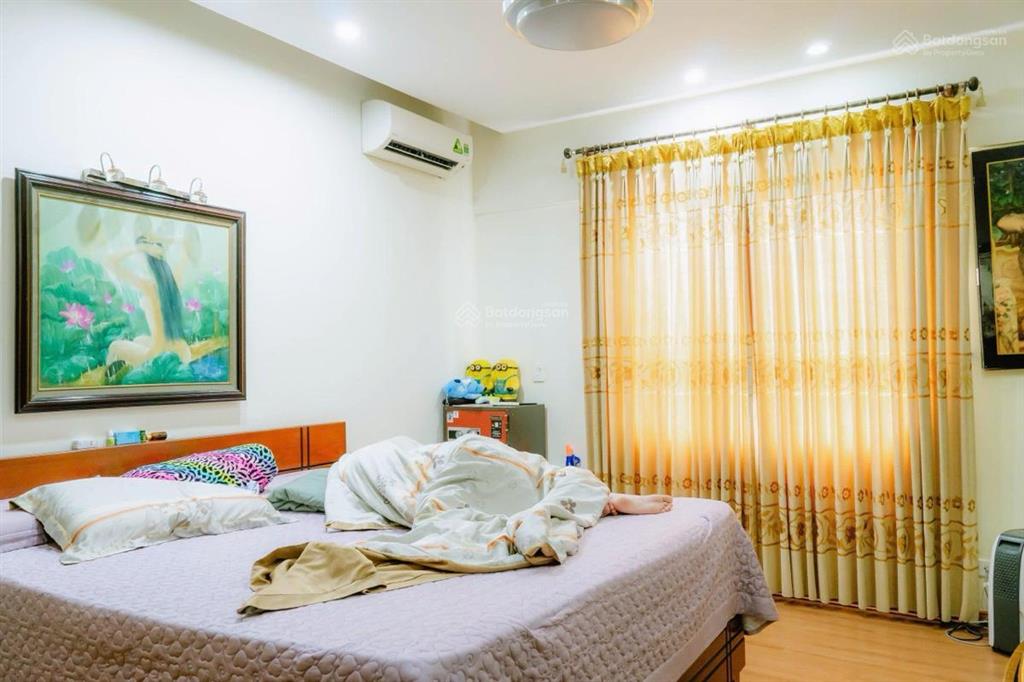 Hàng hiếm. cc 101 láng hạ. 165m2. 3n2vs. tầng 12. slot oto. giá 14.3ty