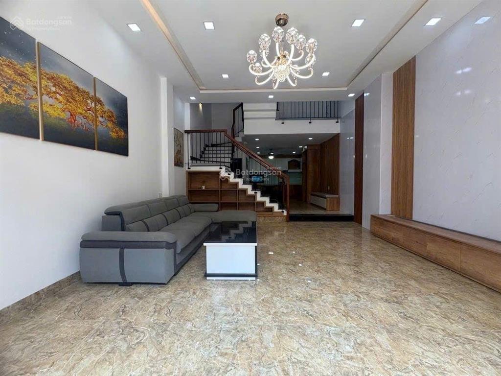 Giá chỉ bằng tiền đất nhưng đã có sẵn nhà 3 tầng gần biển sơn trà! siêu phẩm khu phố hàn quốc 