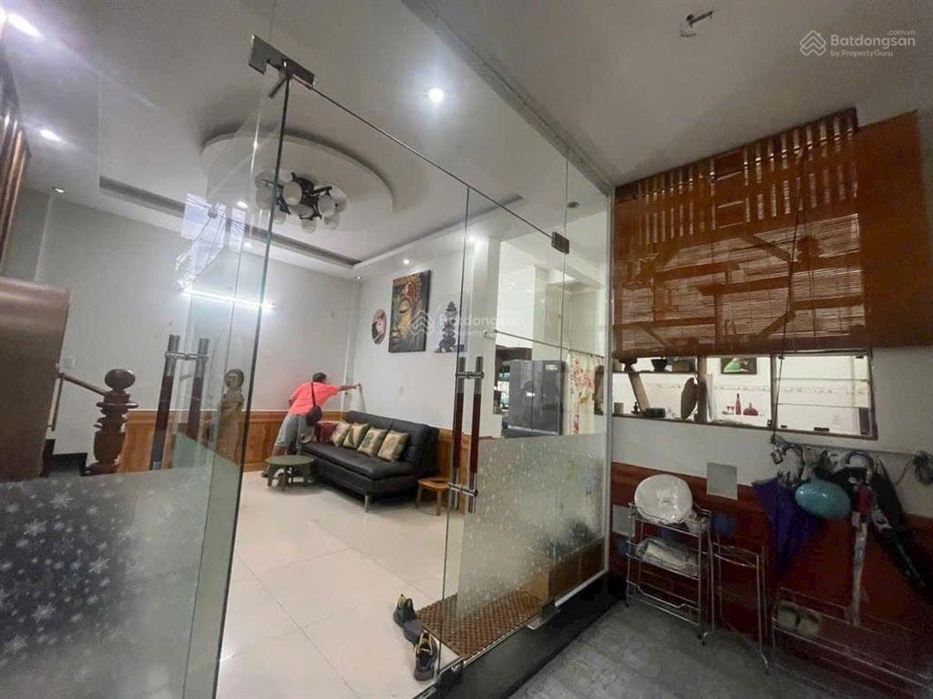 Bán nhà lô góc 3 tầng kiệt ô tô đỗ bá cách biển mỹ khê chỉ 500m dt 85m ngang 7,5m