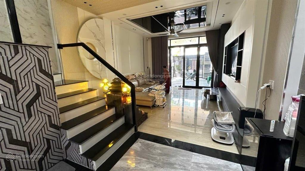 Bán nhà 3 mê thanh lương 18. thiết kế hiện đại, không gian sống đẳng cấp. công năng đầy đủ.
