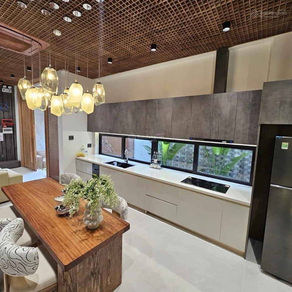 Bán nhà kiệt ô tô lô góc phạm cự lượng full nội thất cao cấp. cơ hội sở hữu ngôi nhà đẹp.