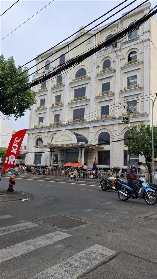 Nhà mới đẹp chính chủ 56m. 3 tầng lê văn quới.