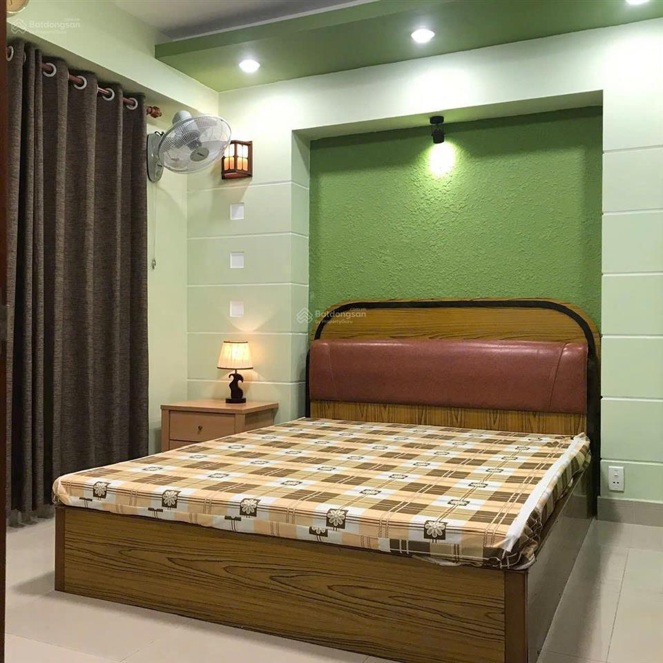 Chung cư nhiêu tứ phú nhuận căn 2p ngủ,có nội thất 9tr