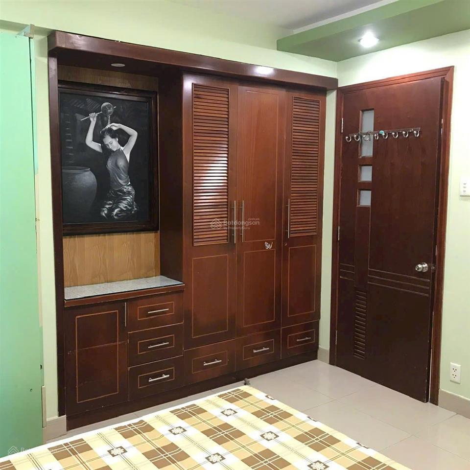 Chung cư nhiêu tứ phú nhuận căn 2p ngủ,có nội thất 9tr