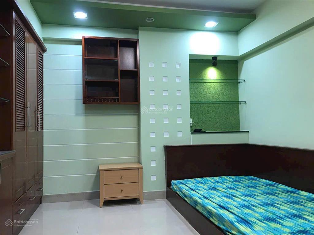 Chung cư nhiêu tứ phú nhuận căn 2p ngủ,có nội thất 9tr