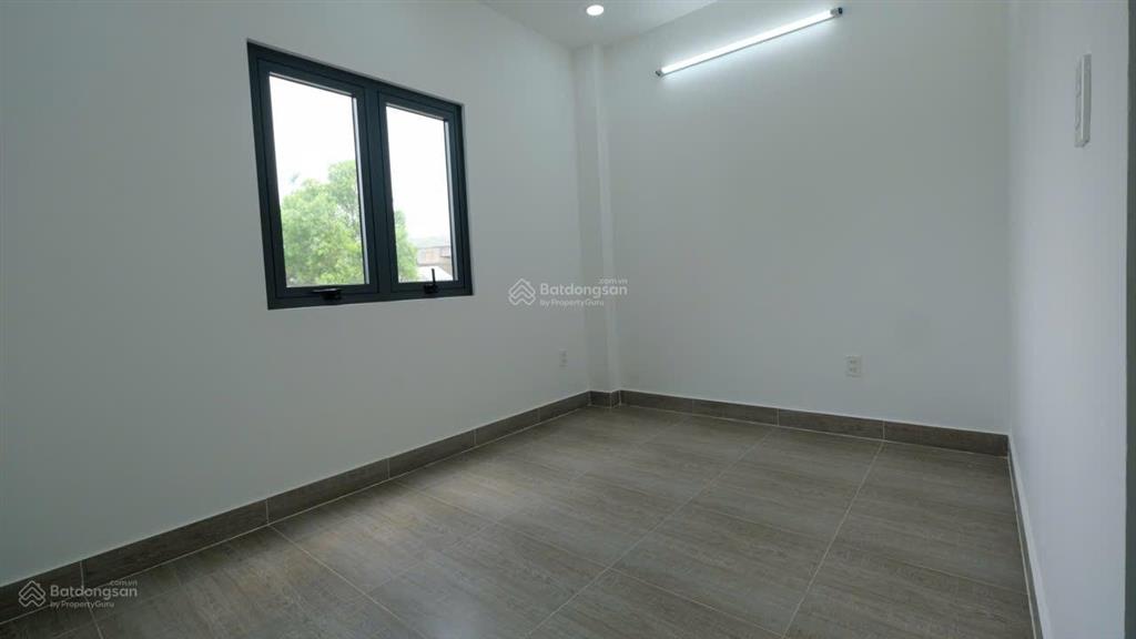 Bán nhà riêng tại hẻm 99, đường 6, 5,3 tỷ, 62,4m2, giá tốt chỉ với